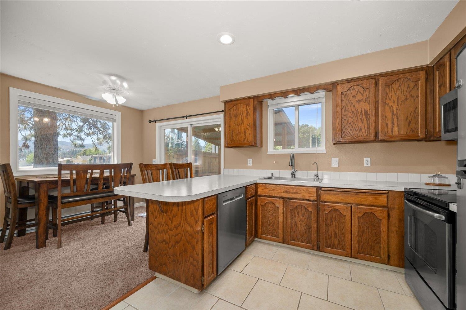 10709 East 32nd Avenue Spokane Valley, WA 99206 - Photo 17 of 42