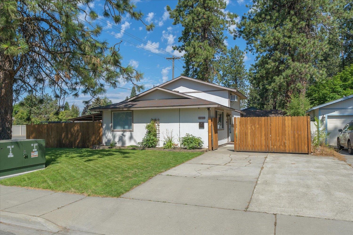 10709 East 32nd Avenue Spokane Valley, WA 99206 - Photo 2 of 42