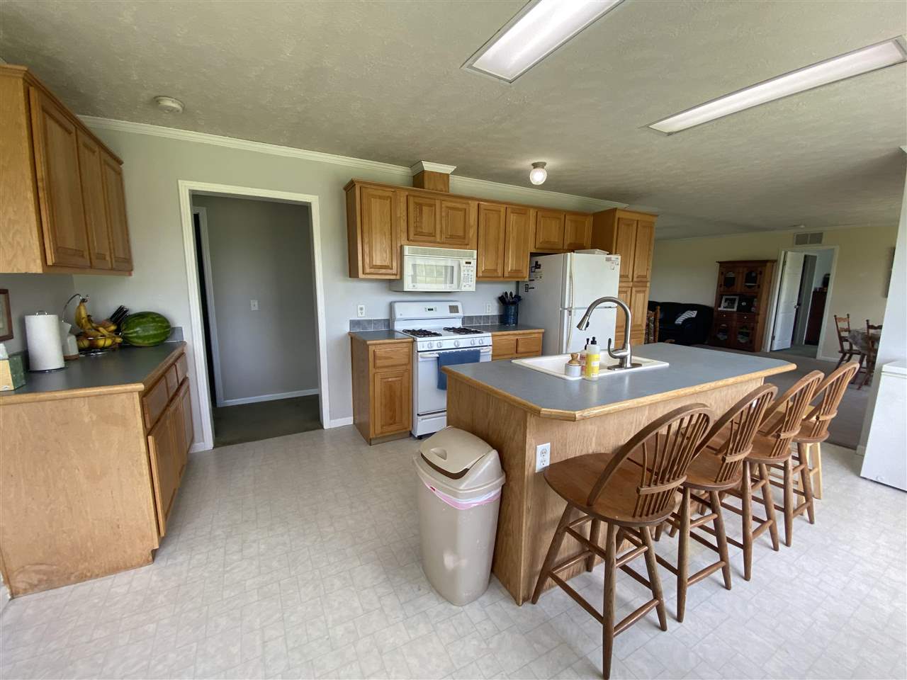 1774 Hilts Road Gladwin, MI 48624 - Photo 8 of 51