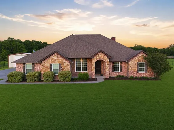 $489,900 | 1030 Lester Burt Road, Farmersville, TX 75442