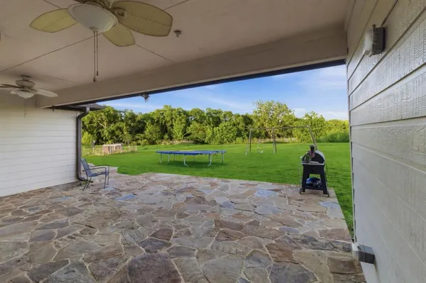 $489,900 | 1030 Lester Burt Road, Farmersville, TX 75442
