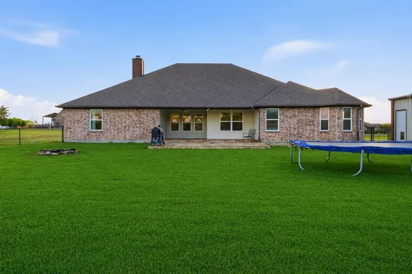 $489,900 | 1030 Lester Burt Road, Farmersville, TX 75442