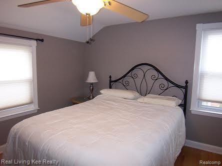 3530 Wakefield Road Berkley, MI 48072 - Photo 26 of 42 master bedroom 1.jpg