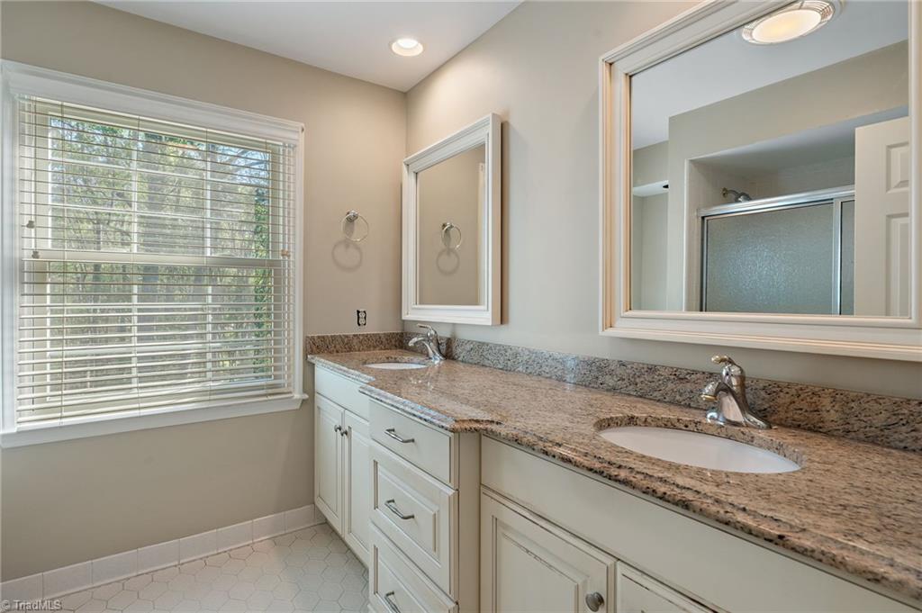 2804 Fleming Road Greensboro, NC 27410 - Photo 25 of 50 Gallery Image 25