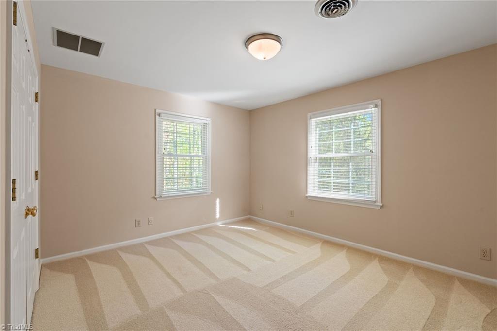 2804 Fleming Road Greensboro, NC 27410 - Photo 34 of 50 Gallery Image 34