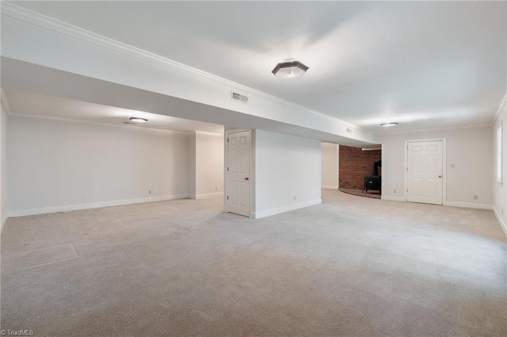 2804 Fleming Road Greensboro, NC 27410 - Photo 37 of 50 Gallery Image 37