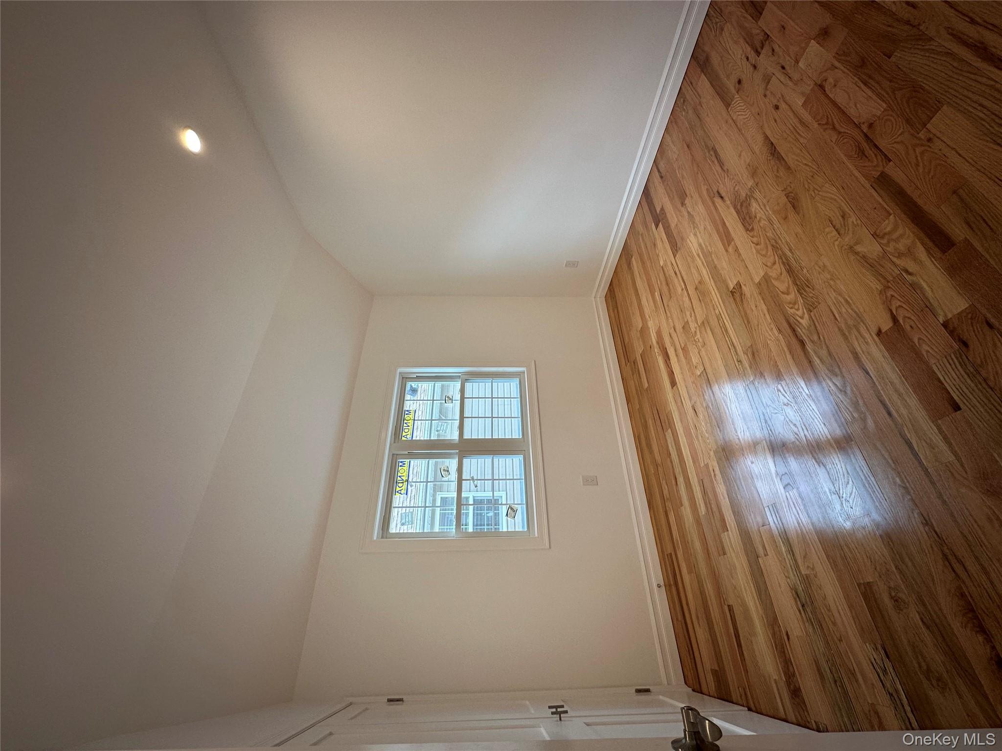 170-16 143rd Road, Unit 2 Queens, NY 11434 - Photo 2 of 11