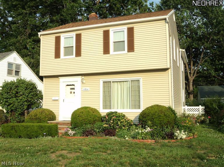 31814 Pendley Road Willowick, OH 44095 - Photo 2 of 4
