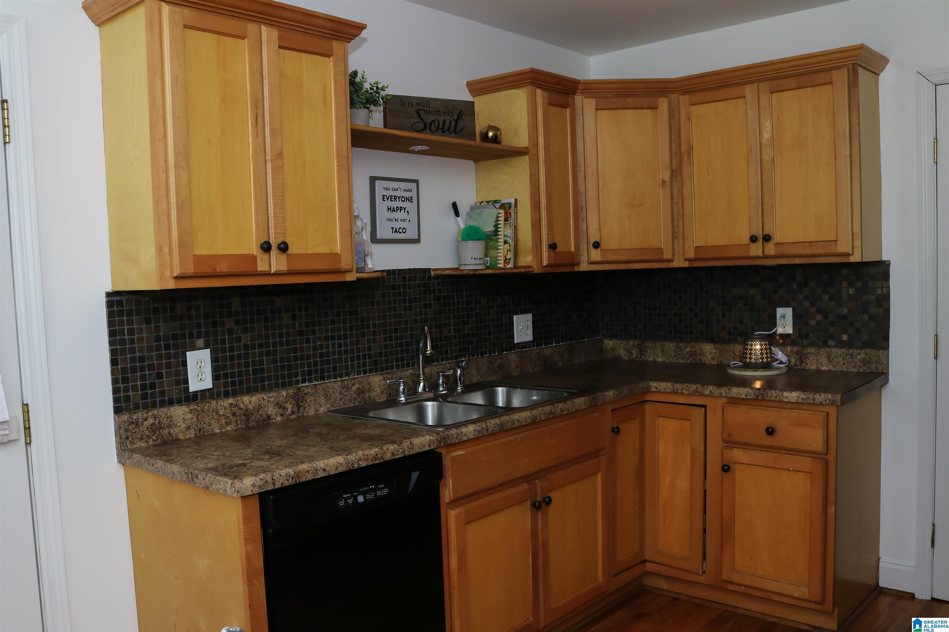 270 Hubbard Road Sylacauga, AL 35150 - Photo 4 of 13