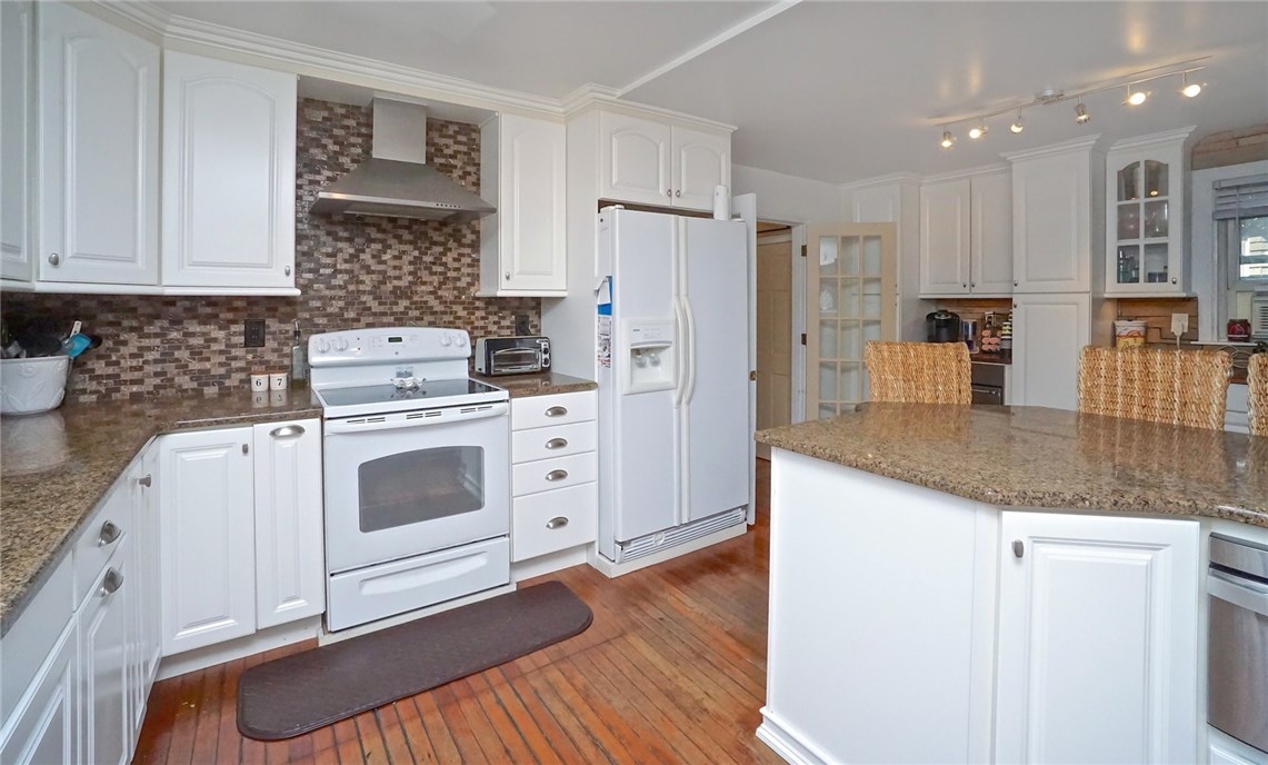 67 North Road Jamestown, RI 02835 - Photo 15 of 30 Gallery Image 15