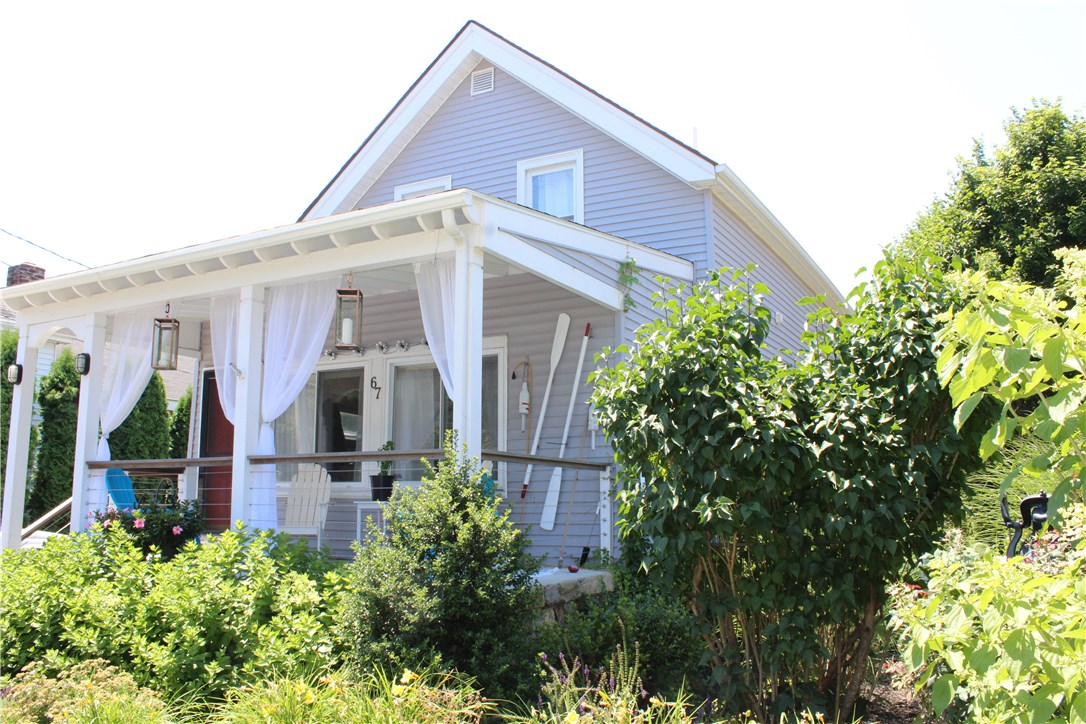 67 North Road Jamestown, RI 02835 - Photo 2 of 30 Gallery Image 2