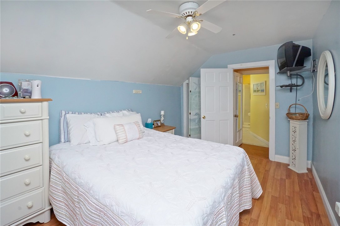67 North Road Jamestown, RI 02835 - Photo 24 of 30 Gallery Image 24