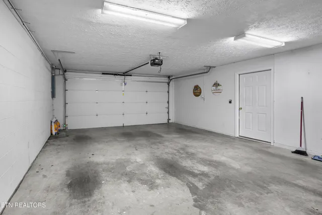 $370,000 | 5981 Katrina Lane, Knoxville, TN 37912