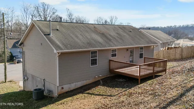 $370,000 | 5981 Katrina Lane, Knoxville, TN 37912