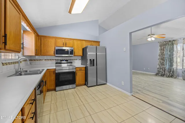 $370,000 | 5981 Katrina Lane, Knoxville, TN 37912