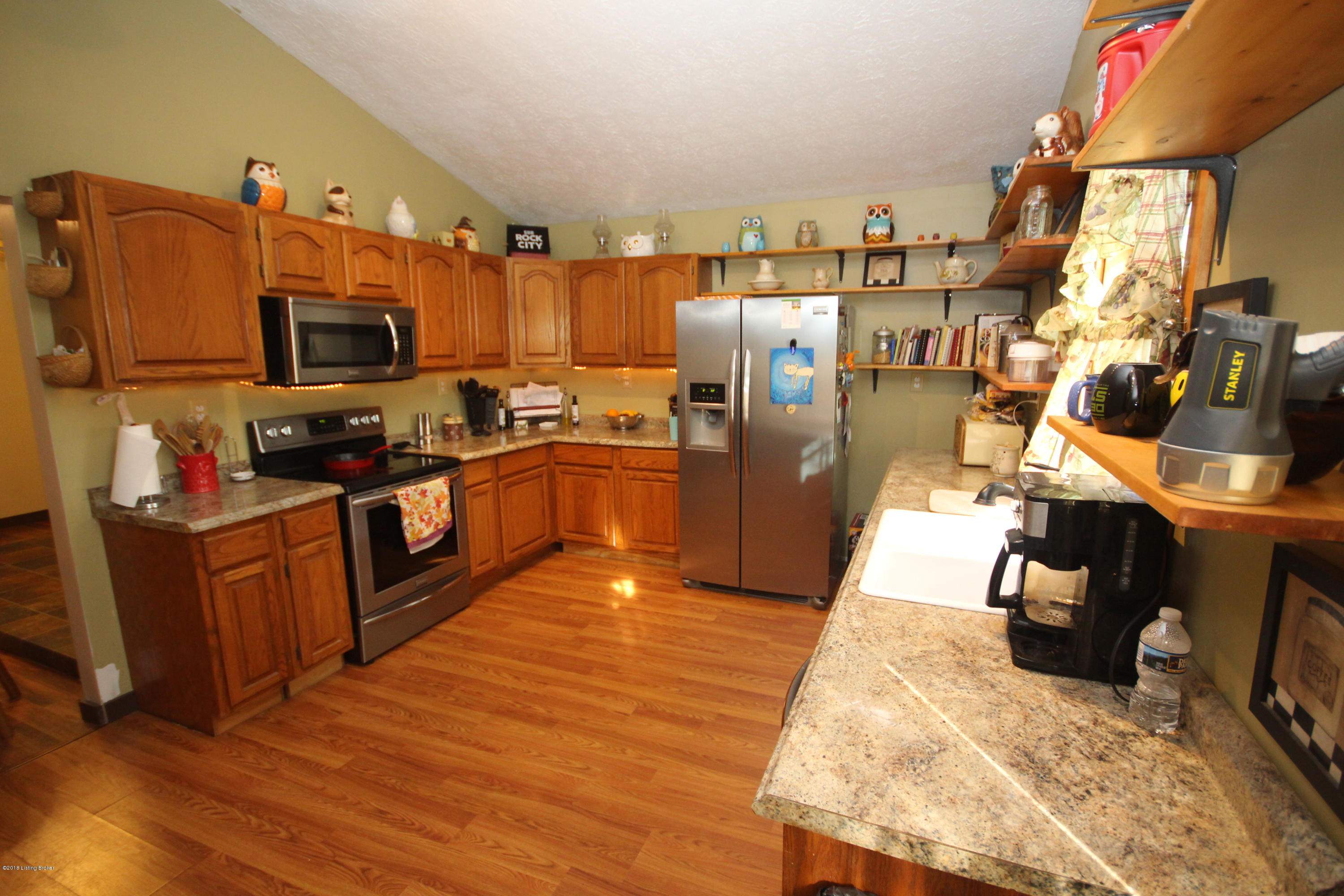 11239 Elizabethtown Road Big Clifty, KY 42712 - Photo 13 of 32 13