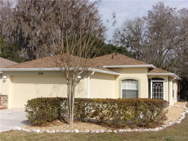 $1,800 | 1018 Pritchard Island Road, Inverness, FL 34450