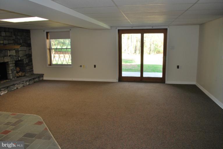 7300 Talbot Run Road Mount Airy, MD 21771 - Photo 4 of 30 Interior (General)