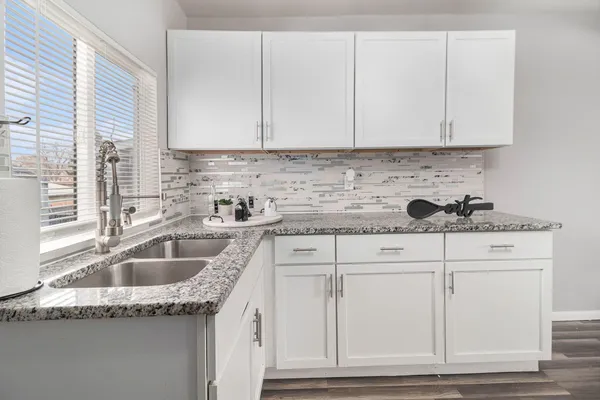 $190,000 | 1272 East 36th Place, Gary, IN 46409