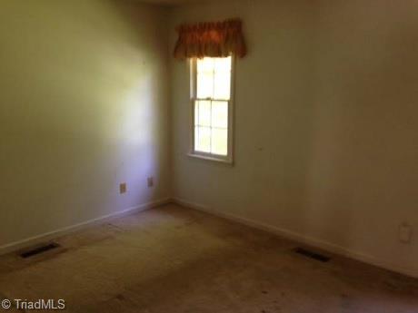 1125 Ridgecliff Drive Rural Hall, NC 27045 - Photo 8 of 10 Gallery Image 8