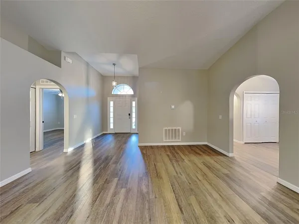 $1,899 | Undisclosed Address, Eustis, FL 32726