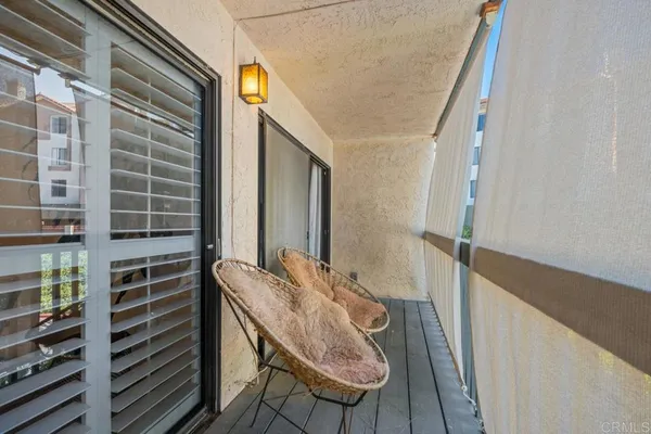 $799,900 | 6960 Caminito Curva, San Diego, CA 92119