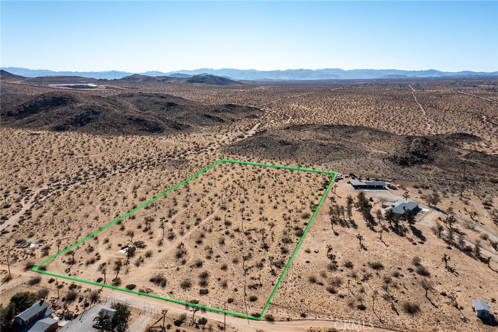 4 Burke Road Yucca Valley, CA 92284 - Photo 13 of 20