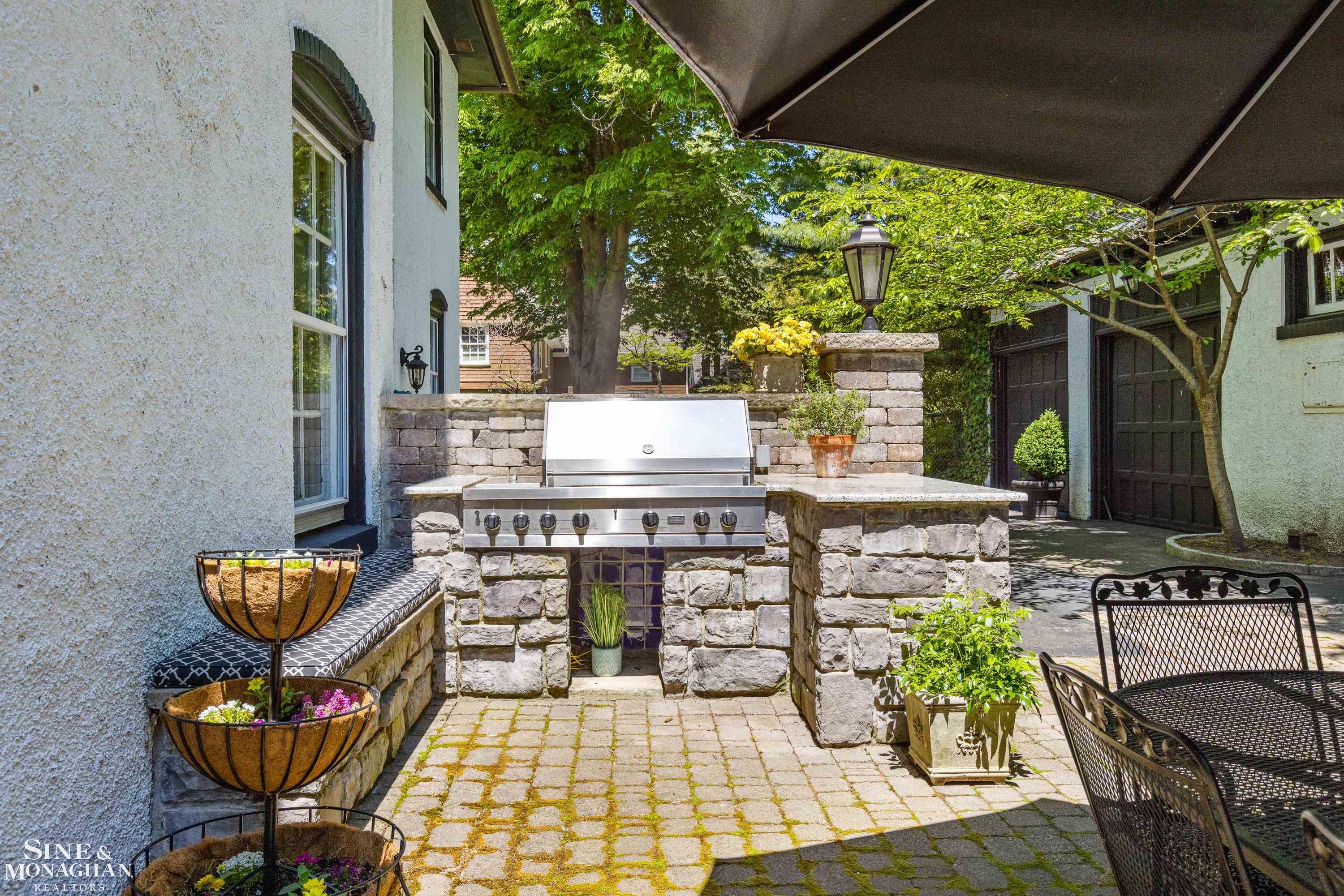 30 Beverly Road Grosse Pointe, MI 48236 - Photo 64 of 80 50110404-63.JPG