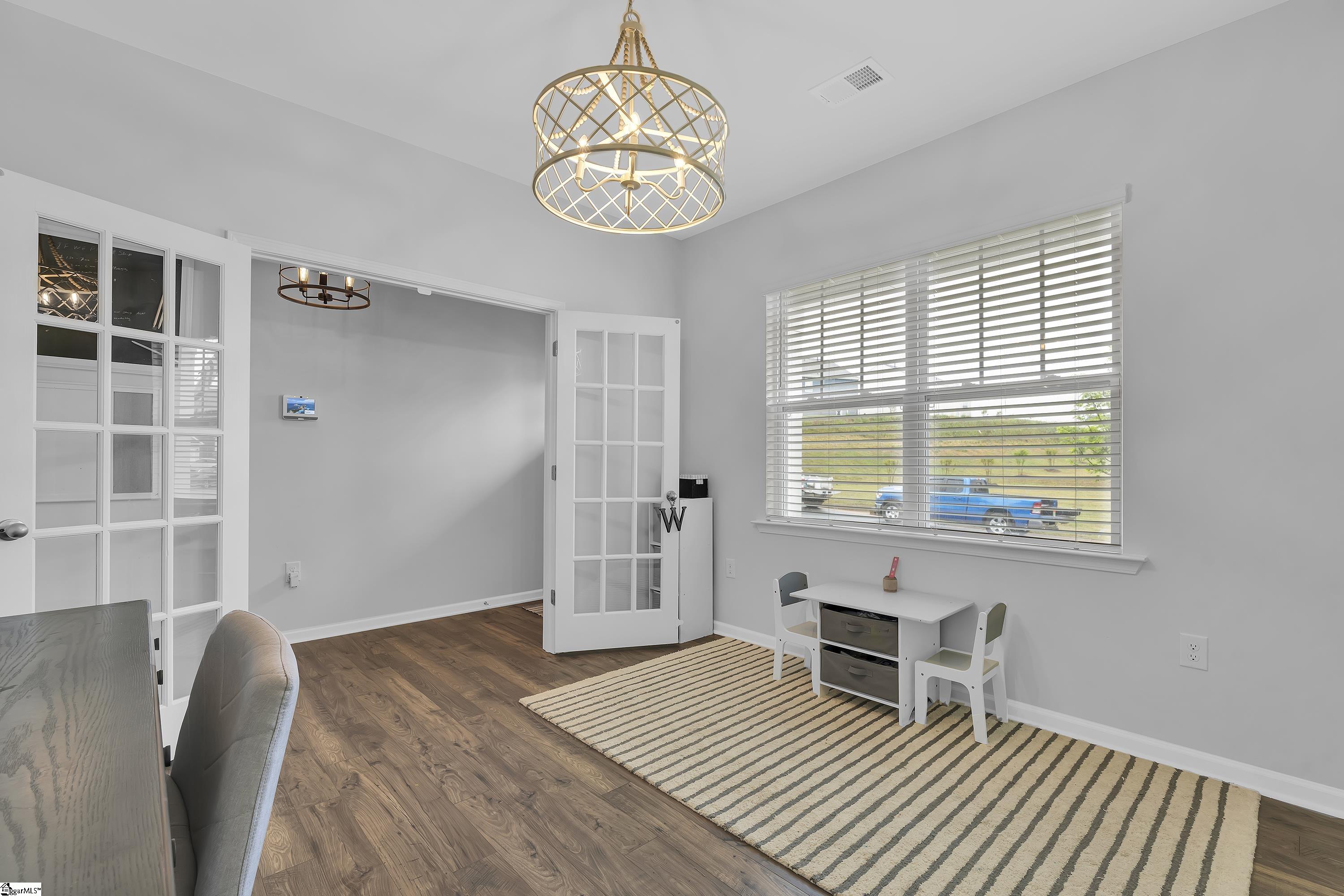 603 Bayridge Road Simpsonville, SC 29680 - Photo 5 of 40
