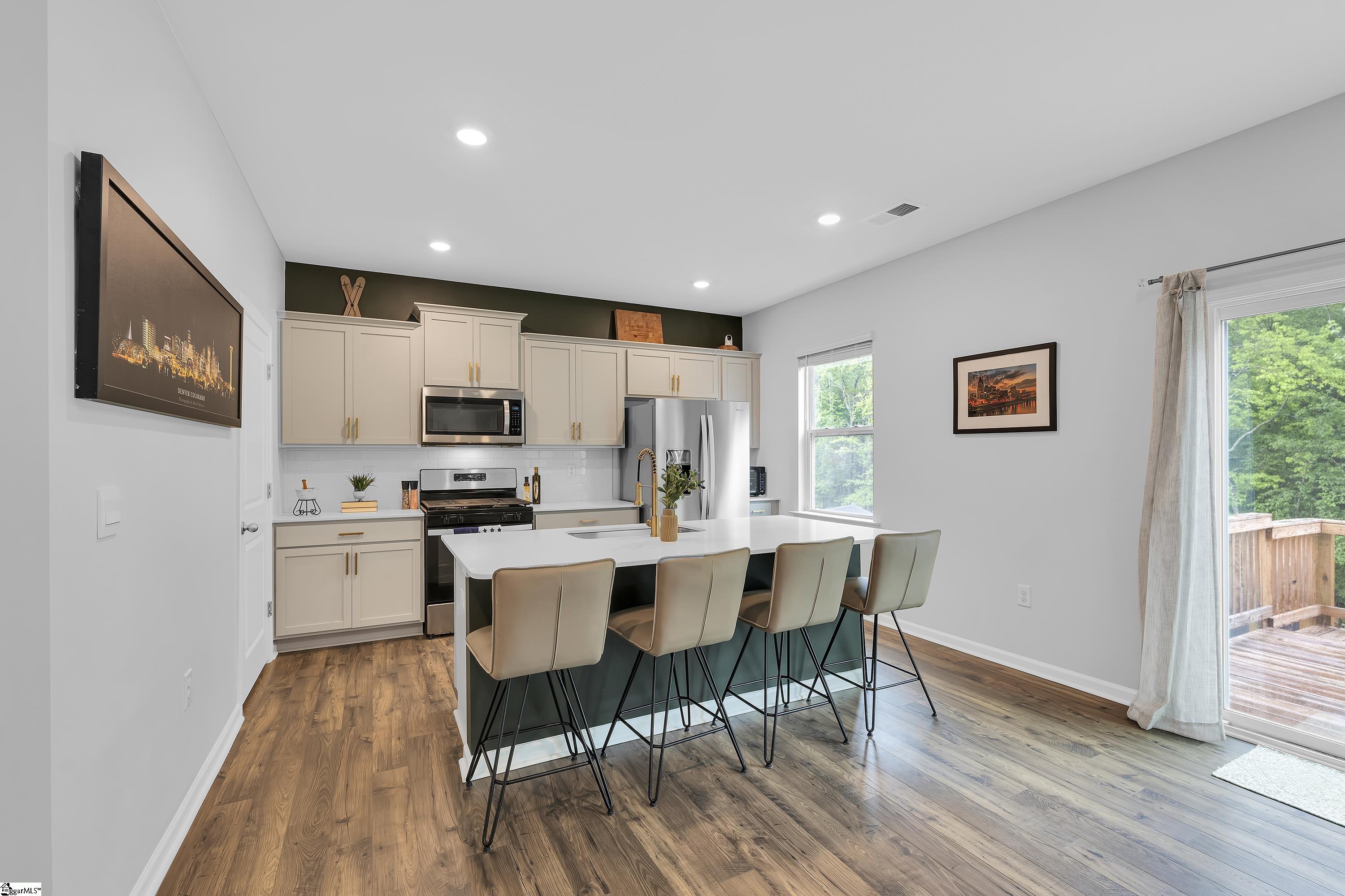 603 Bayridge Road Simpsonville, SC 29680 - Photo 8 of 40