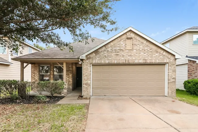 $1,850 | 3510 Aztec Wood Drive, Houston, TX 77084