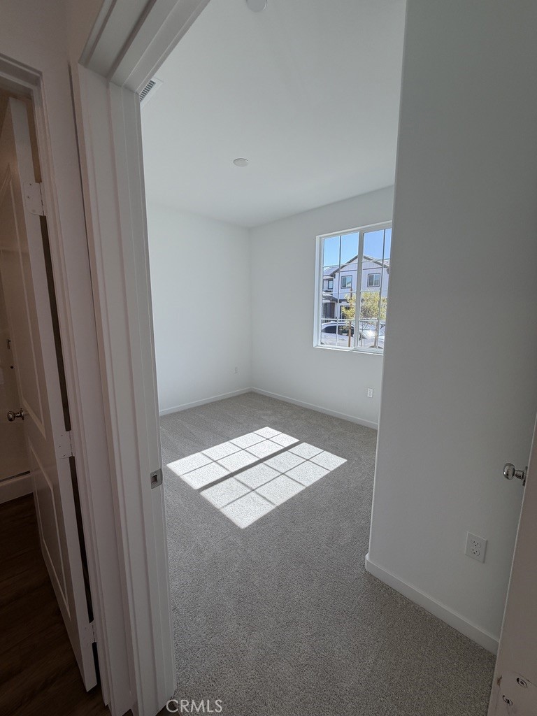 9567 Silverstein Drive Riverside, CA 92508 - Photo 12 of 30