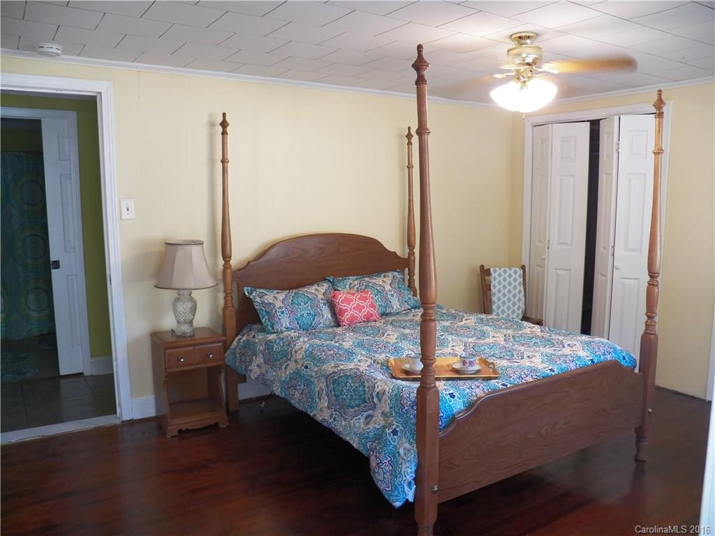 305 Wise Road Lincolnton, NC 28092 - Photo 11 of 14 Gallery Image 11