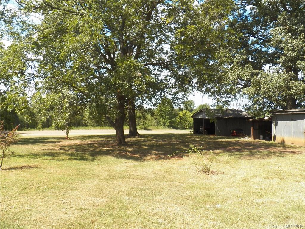 305 Wise Road Lincolnton, NC 28092 - Photo 3 of 14 Gallery Image 3