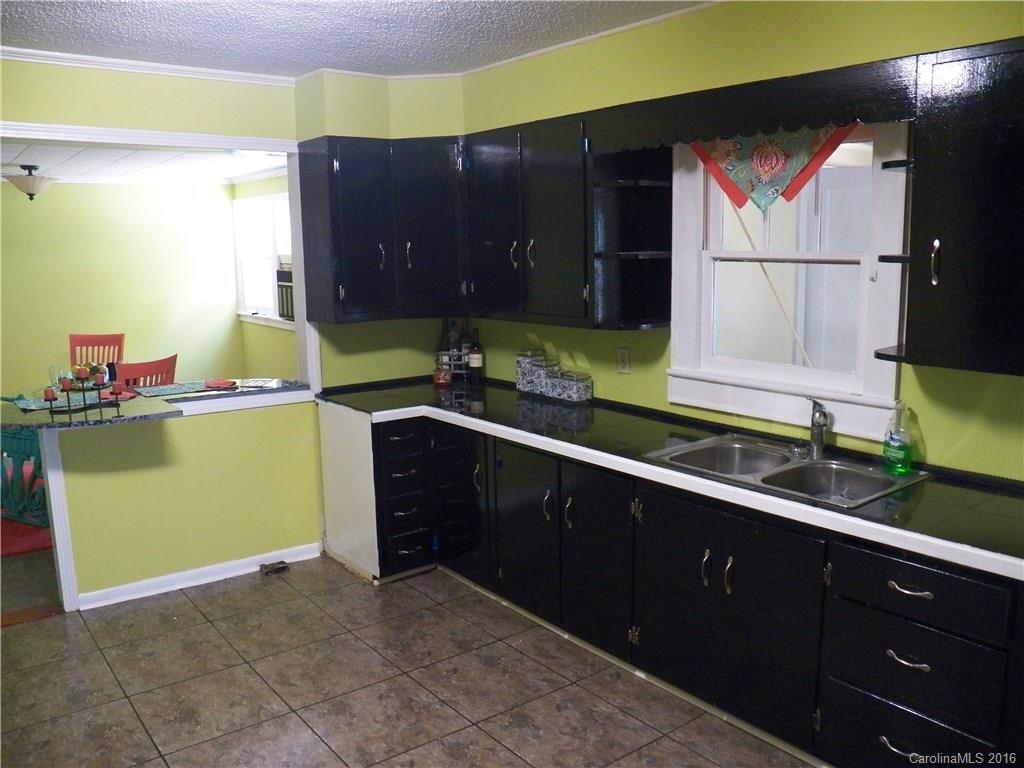 305 Wise Road Lincolnton, NC 28092 - Photo 7 of 14 Gallery Image 7