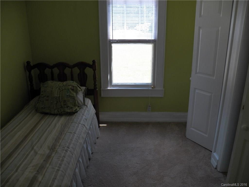 305 Wise Road Lincolnton, NC 28092 - Photo 10 of 14 Gallery Image 10