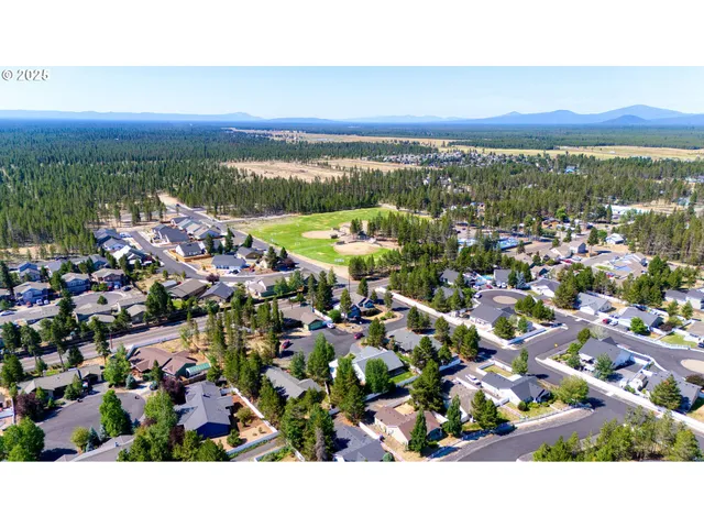 $512,500 | 16676 McClintock Place, La Pine, OR 97739