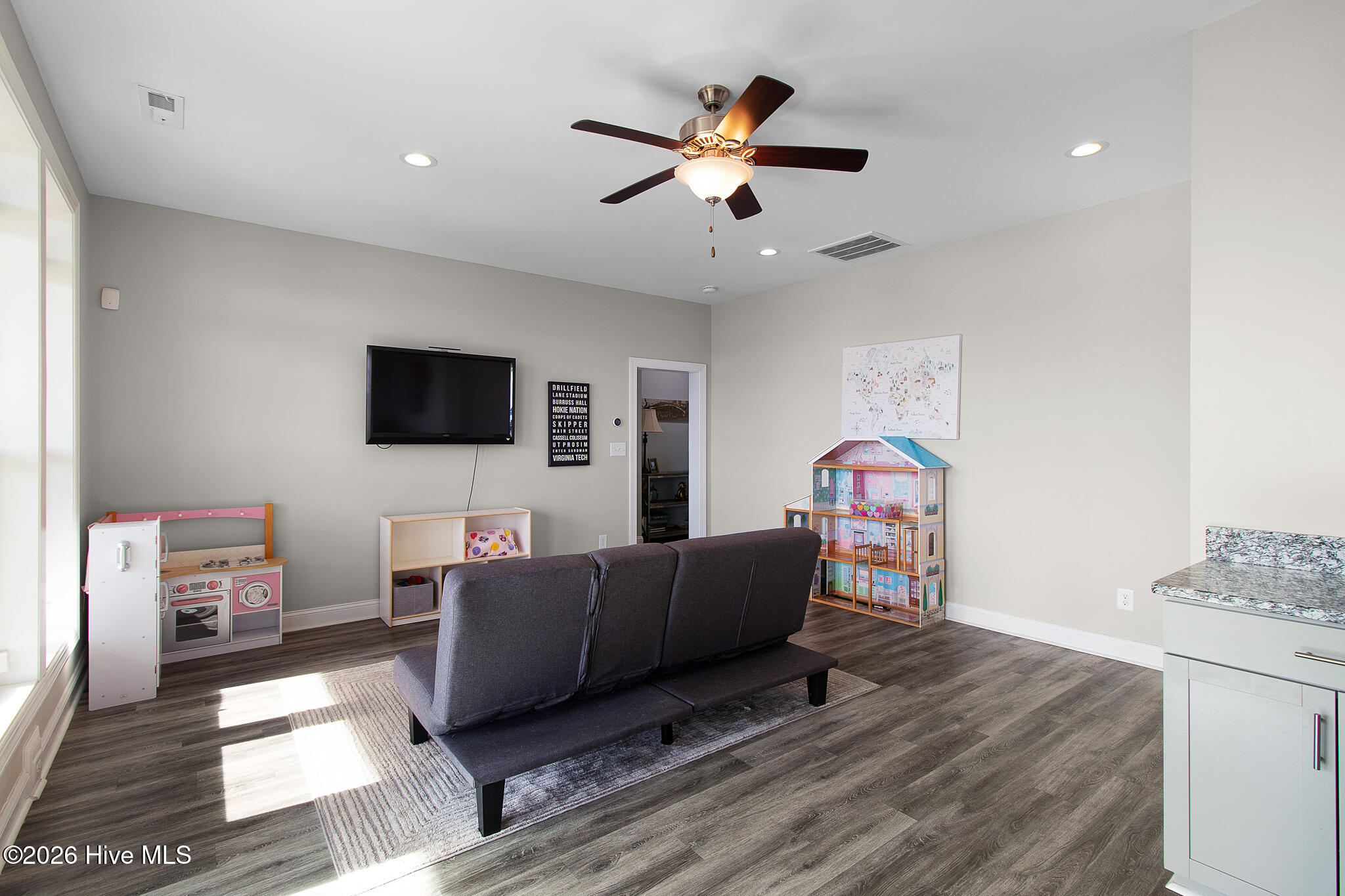 525 Sanders Creek Road Newport, NC 28570 - Photo 41 of 71 First floor recreation room