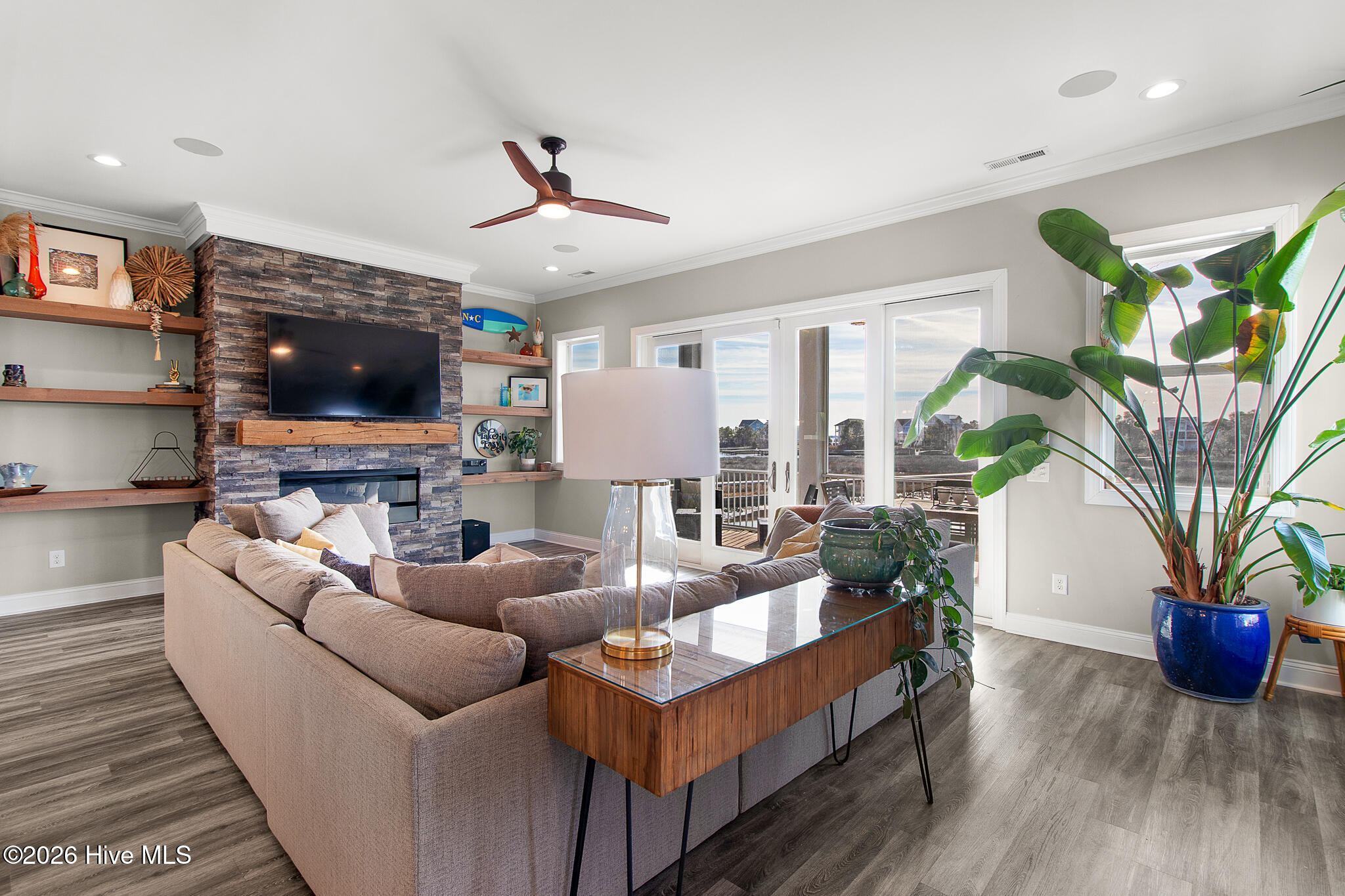 525 Sanders Creek Road Newport, NC 28570 - Photo 7 of 71 Living room with creek views