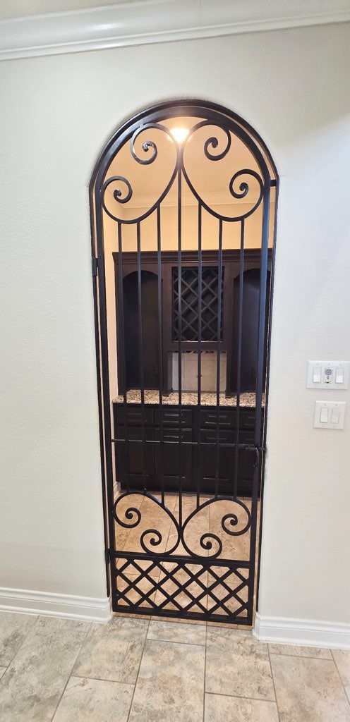 127 Bridgewater Onalaska, TX 77360 - Photo 27 of 34 a front view of a door