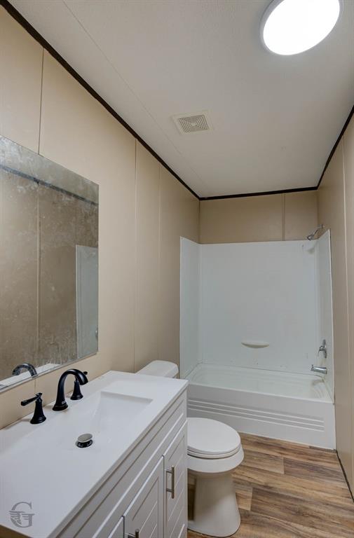 907 Ridge Road Castor, LA 71016 - Photo 17 of 26 bathroom 2