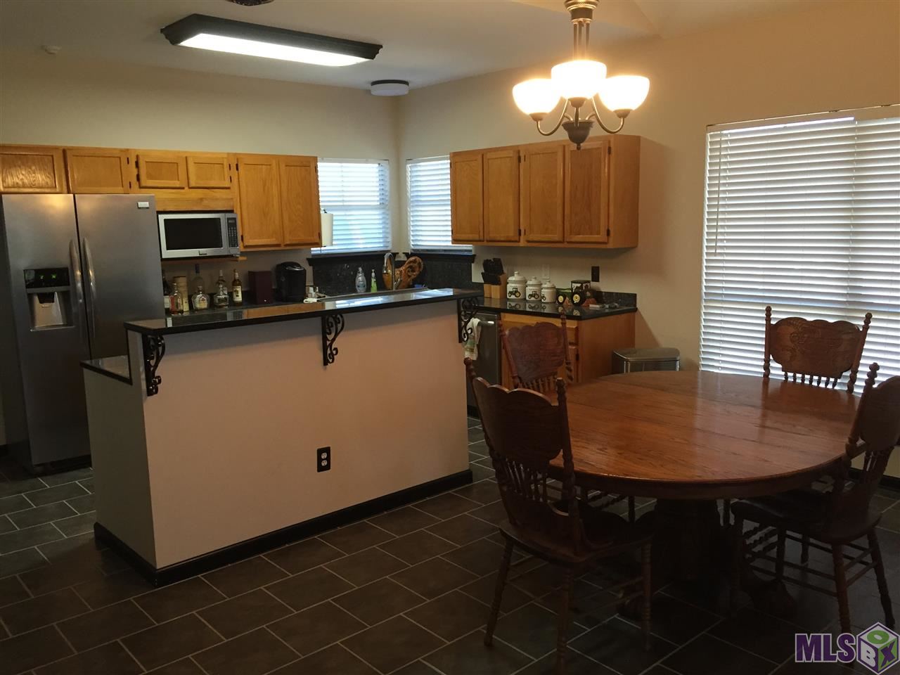 13711 Tuckborough Road Baton Rouge, LA 70810 - Photo 3 of 5