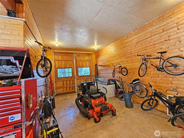 $979,800 | 17104 Old Highway 99 Southeast, Tenino, WA 98589