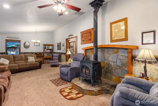 $979,800 | 17104 Old Highway 99 Southeast, Tenino, WA 98589