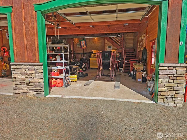 $979,800 | 17104 Old Highway 99 Southeast, Tenino, WA 98589