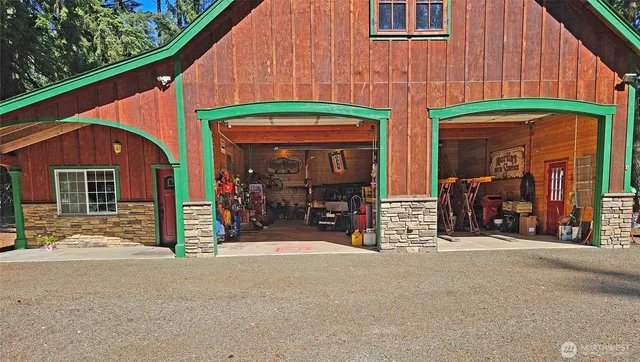 $979,800 | 17104 Old Highway 99 Southeast, Tenino, WA 98589