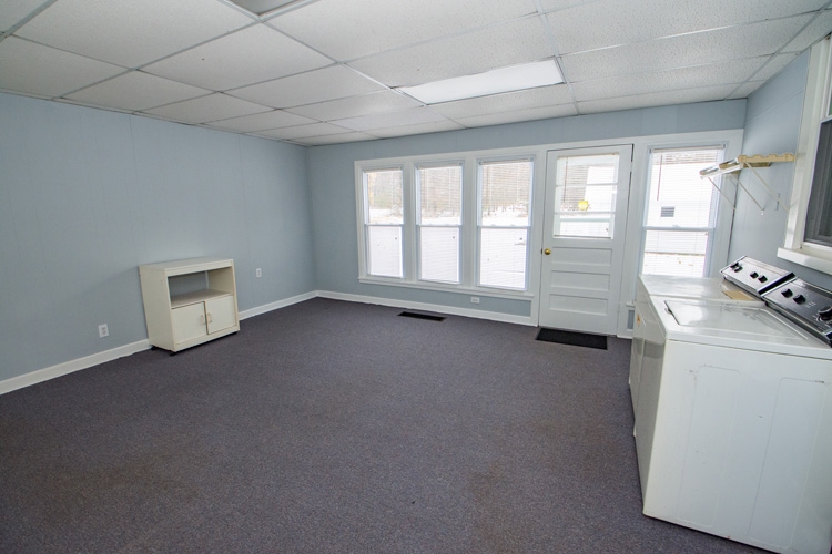 21127 Brick Road South Bend, IN 46628 - Photo 13 of 16 Gallery Image 13