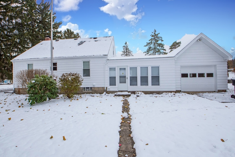 21127 Brick Road South Bend, IN 46628 - Photo 15 of 16 Gallery Image 15