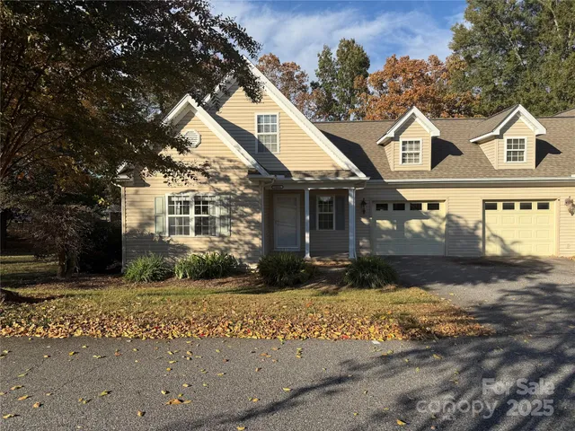 $275,000 | 3830 16th Street Northeast, Unit A, Hickory, NC 28601