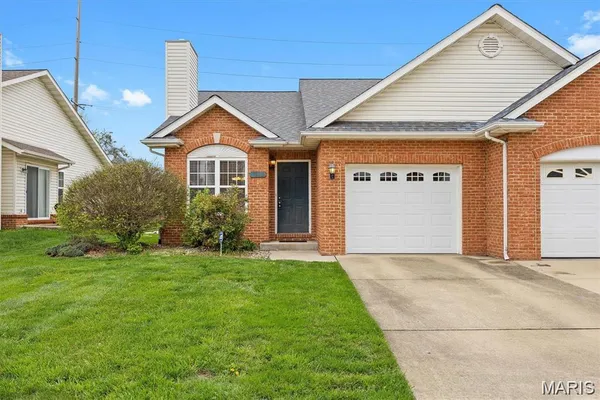 $2,195 | 1523 English Pine Lane, O'Fallon, IL 62269